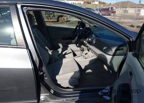 2011 Honda Insight Ex from USA, damaged, VIN JHMZE2H76BS002685